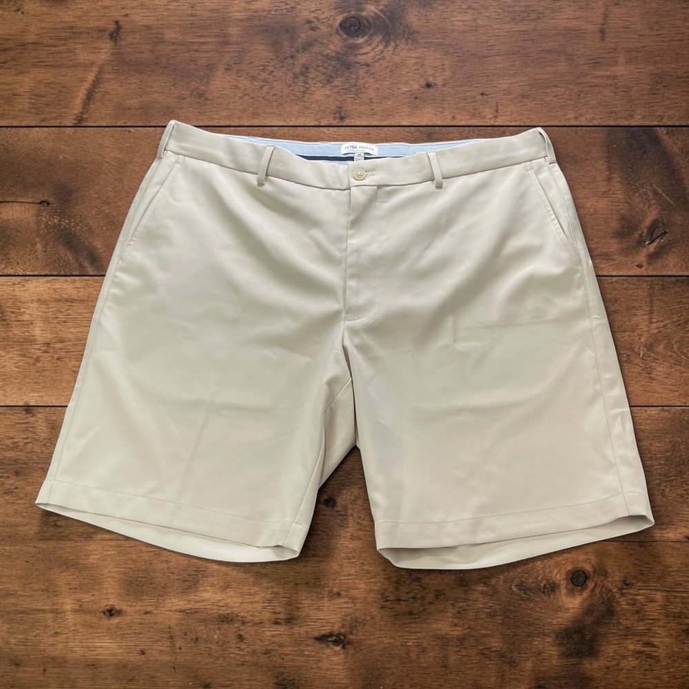 Peter Millar Salem Classic Fit Golf Shorts Mens 38 Beige Recycled Performance L